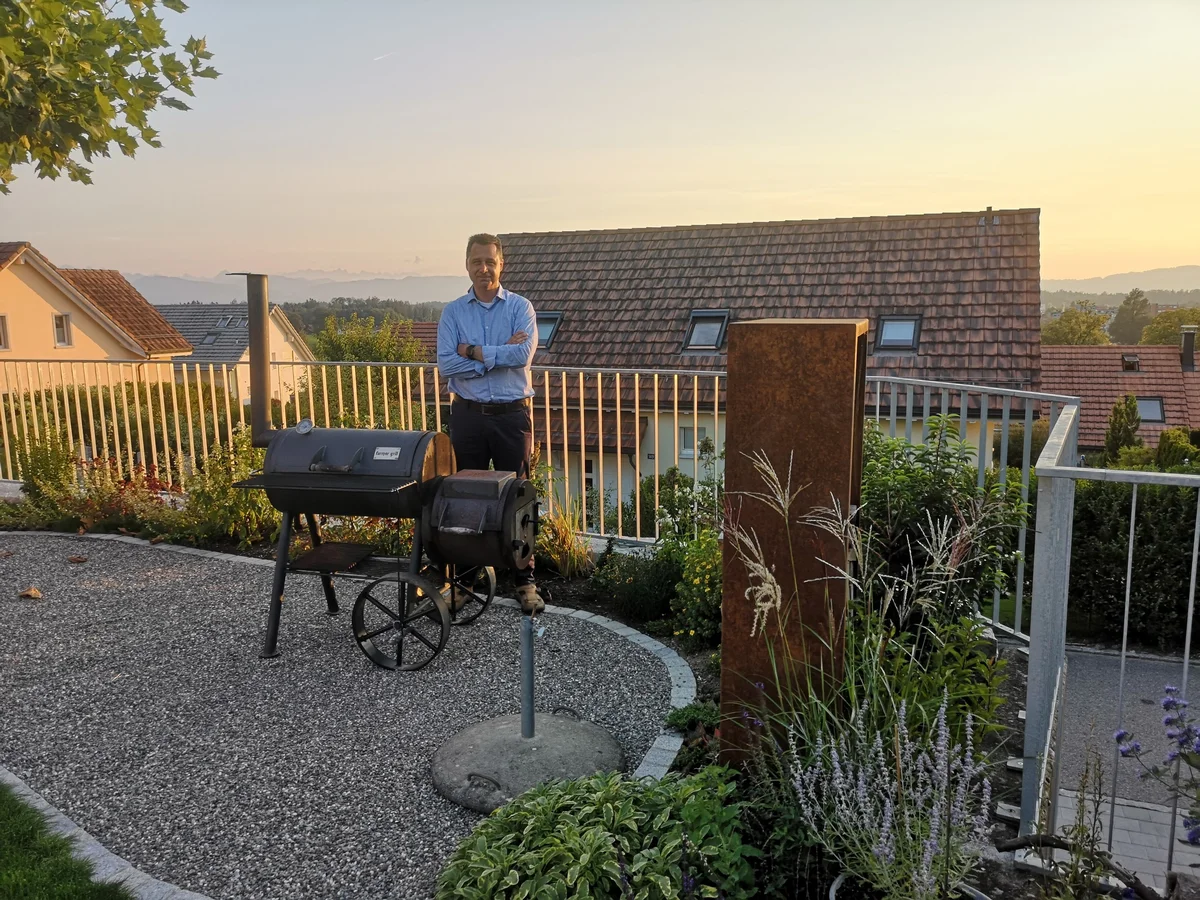 Terrassengeländer aus Staketen und Glas