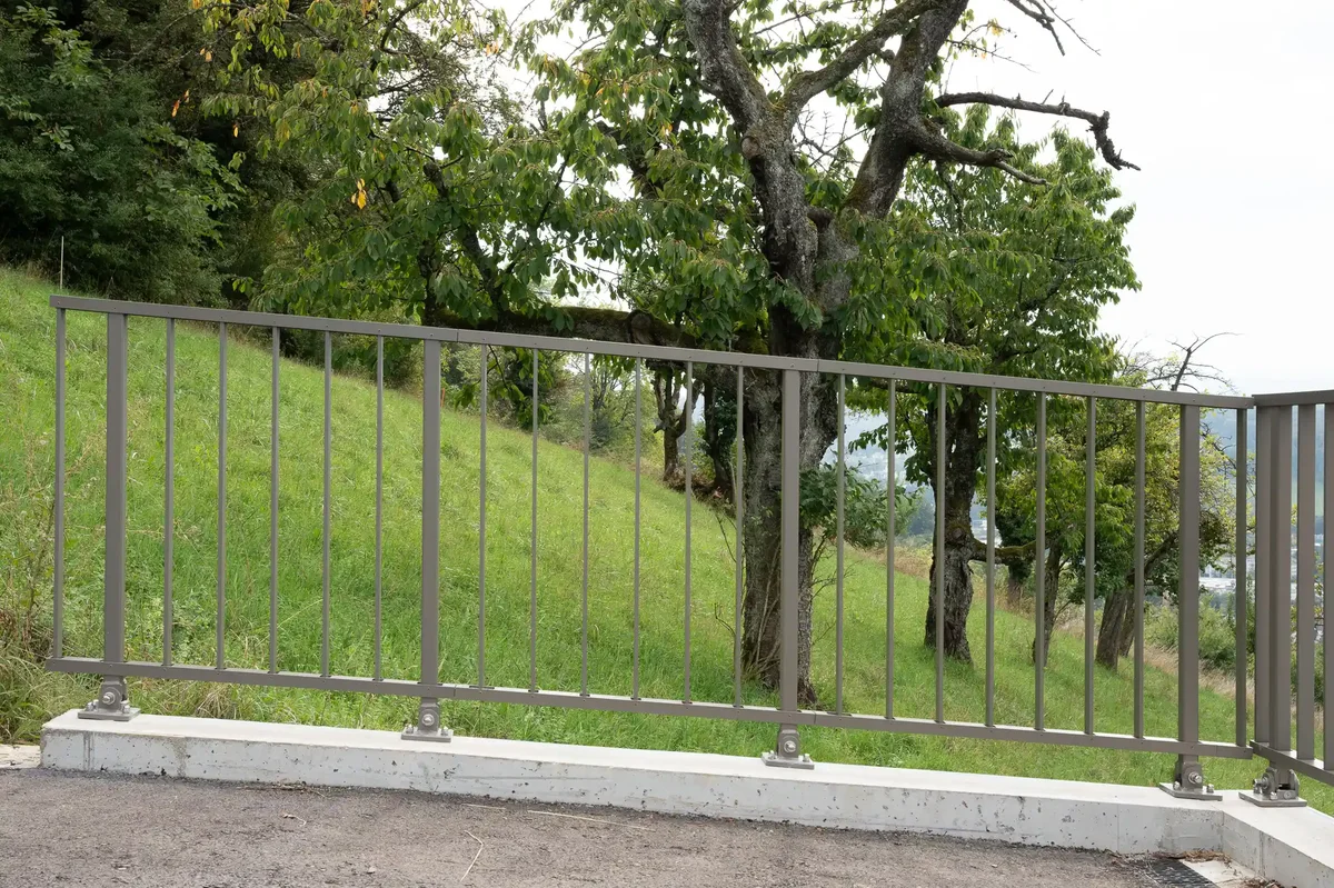 Flex – Befestigung seitlich