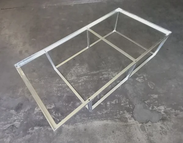 Feuerverzinkt für langfristigen Einsatz. Präzise gefertigt, montagebereit.