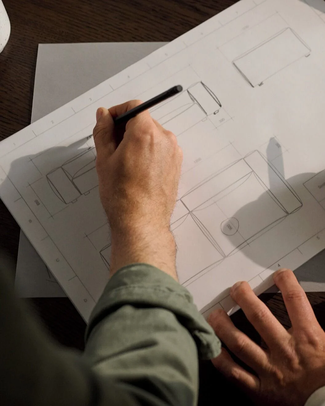 Handskizze eines Metallbauprojekts mit Bemassungen